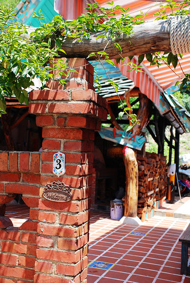 Luau ・ Pizza 柴寮披薩：【新竹美食】LUAU．Pizza 柴寮披薩