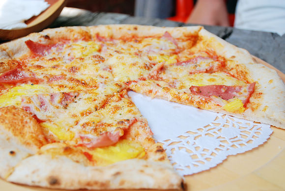 Luau ・ Pizza 柴寮披薩：【新竹美食】LUAU．Pizza 柴寮披薩