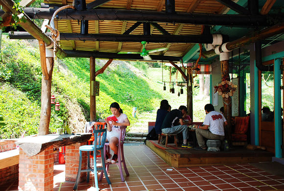 Luau ・ Pizza 柴寮披薩：【新竹美食】LUAU．Pizza 柴寮披薩