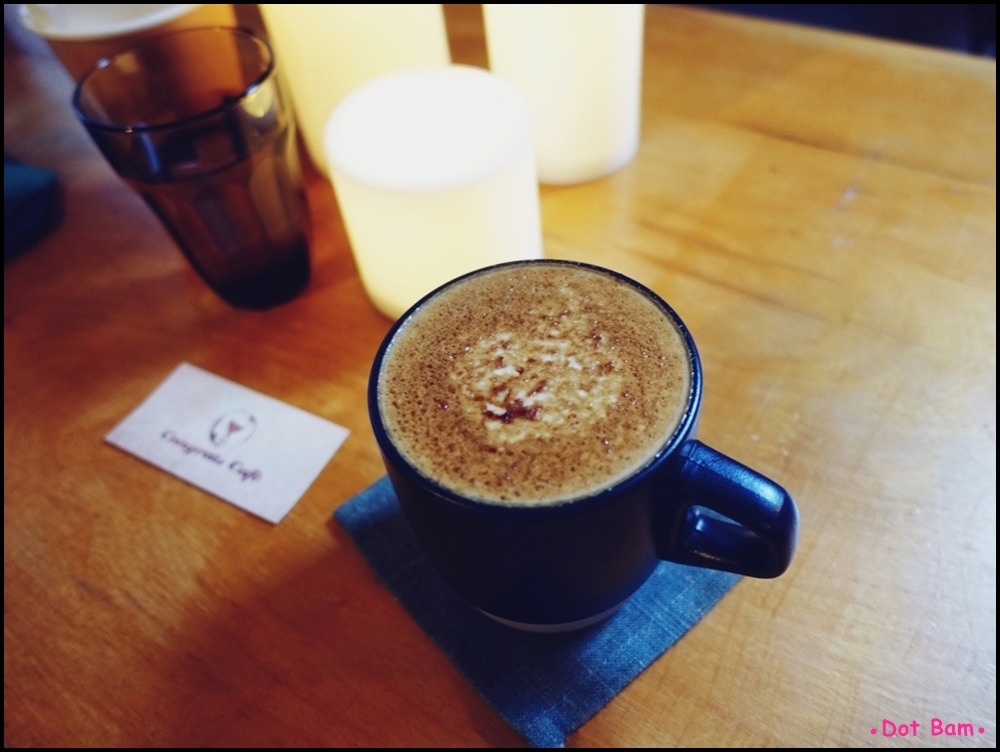 Congrats Café 黑糖拿鐵 2.JPG