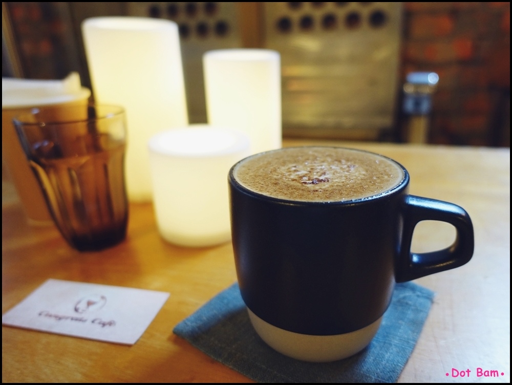 Congrats Café 黑糖拿鐵.JPG