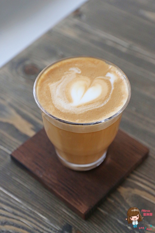 有點品食：【食記】台北市府站 有點品食 信義商圈 有點台復古懷舊咖啡館 台式麻油松阪豬 泰式咖哩雞