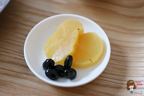 有點品食：【食記】台北市府站 有點品食 信義商圈 有點台復古懷舊咖啡館 台式麻油松阪豬 泰式咖哩雞