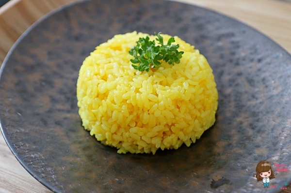 有點品食：【食記】台北市府站 有點品食 信義商圈 有點台復古懷舊咖啡館 台式麻油松阪豬 泰式咖哩雞