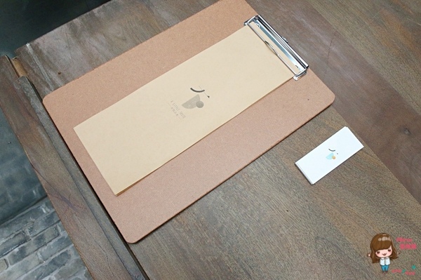 有點品食：【食記】台北市府站 有點品食 信義商圈 有點台復古懷舊咖啡館 台式麻油松阪豬 泰式咖哩雞