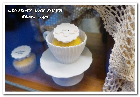 ERova cakes：聖誕節甜點禮盒．作工精細又美味的翻糖手工杯子蛋糕──ERova cakes