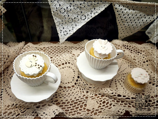 1228-ERova cakes (4)