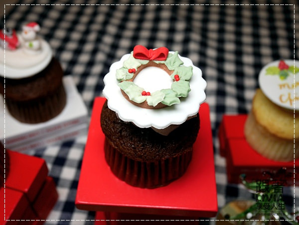 1228-ERova cakes (15)