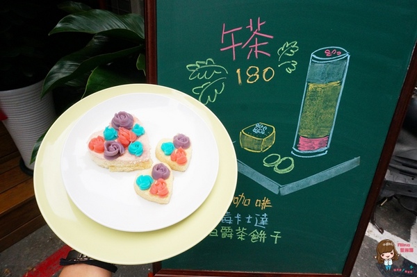 Onii 早午餐小酒館:【食記】台北松山 Onii 早午餐小酒館 韓式花香米蛋糕可愛下午茶 炸雞年糕好吃 近中山國中站