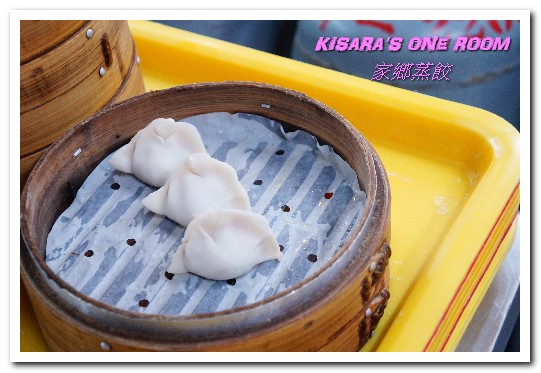 家鄉蒸餃：台中南屯區小吃．美味獨門辣母鍋貼加黑毛豬肉餡蒸餃／冷凍手工水餃──家鄉蒸餃