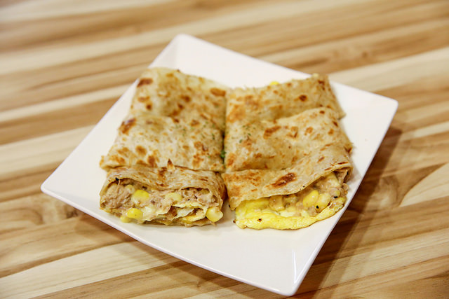 img_7988_31093678676_o