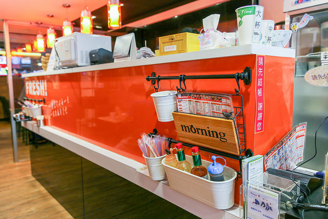 img_7923_30323236633_o