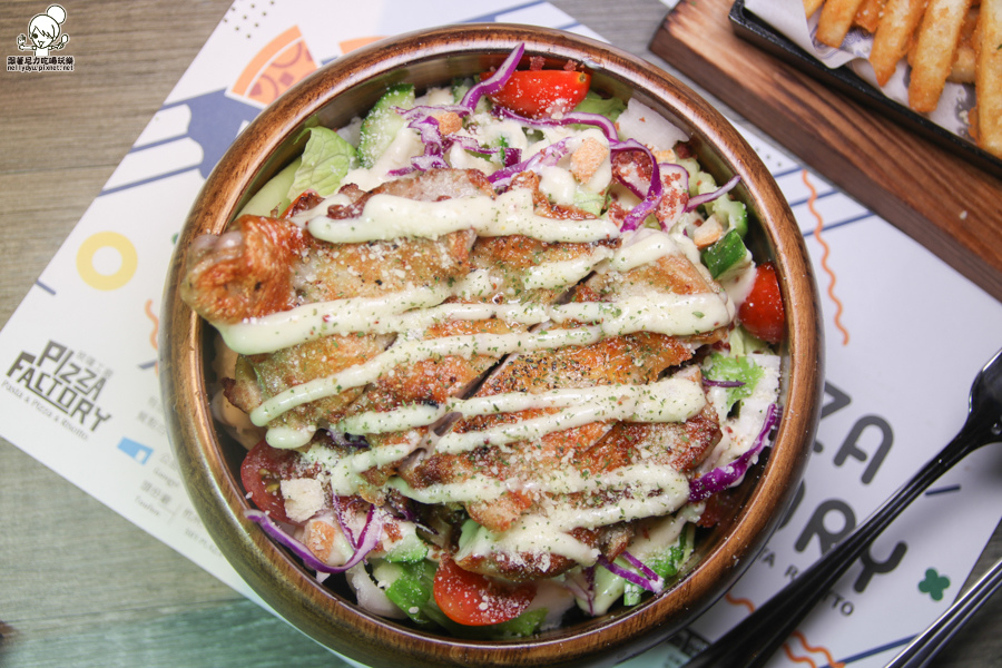 披薩工廠 PIZZA FACTORY 鳳山 高雄 聚餐 (5 - 42).jpg