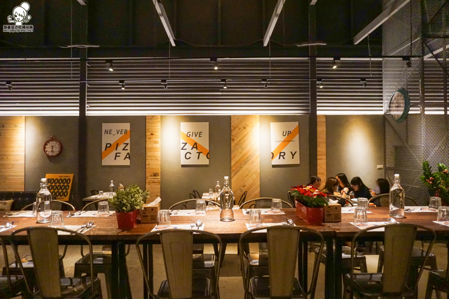 披薩工廠 PIZZA FACTORY 鳳山 高雄 聚餐 (35 - 42).jpg