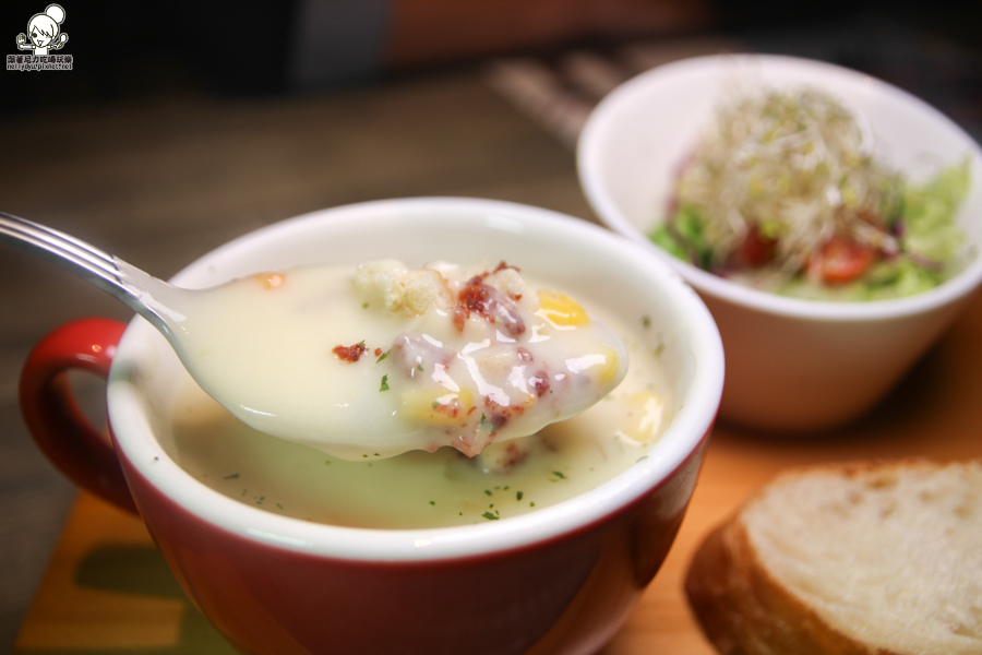 披薩工廠 PIZZA FACTORY 鳳山 高雄 聚餐 (2 - 42).jpg