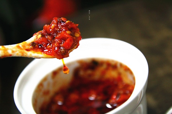 三民煮藝:【新北市新店區。小吃】三民煮藝 招牌椒香系列 香麻辣平衡夠味 一吃上癮 心中排行第一名 小碧潭捷運站