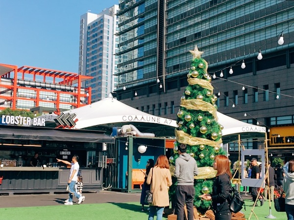 COMMUNE A7：Commune A7貨櫃市集│台北信義區下起了初雪│到市集也能體驗韓劇鬼怪、藍色大海的初雪場景