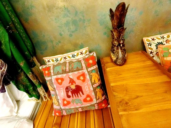 逢甲美學院:【逢甲美學院】台中逢甲住宿推薦。近逢甲夜市