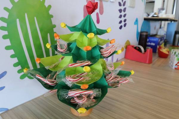 百果山探索樂園：【彰化景點】百果山探索樂園恐龍出沒~騎乘恐龍坐騎/占地8000坪/梁龍溜滑梯/三角龍攀岩/大暴龍恐攻/9D虛擬實境體驗館