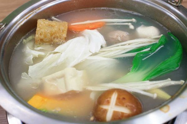 【台北餐廳】拾石鍋物-蒸煮鍋、石頭鍋、涮涮鍋三種火鍋一次滿足