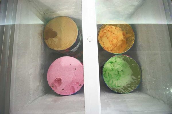 【台北餐廳】拾石鍋物-蒸煮鍋、石頭鍋、涮涮鍋三鍋一次滿足