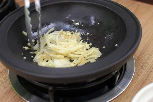 【台北餐廳】拾石鍋物-蒸煮鍋、石頭鍋、涮涮鍋三種火鍋一次滿足