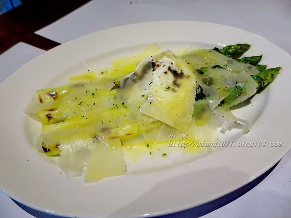 唇義義大利餐酒館：愛上義大利的食物就從這裡開始~   ..台南唇義義大利餐酒館