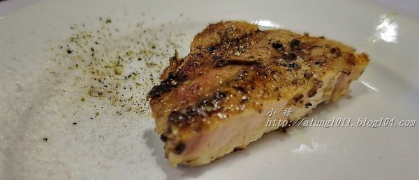 唇義義大利餐酒館：愛上義大利的食物就從這裡開始~   ..台南唇義義大利餐酒館