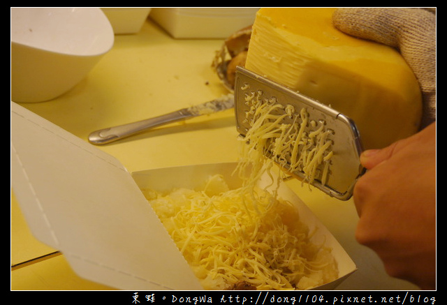 【中壢食記】中原夜市人氣小吃|南瓜起士醬+現刨乳酪|小丑烤馬鈴薯