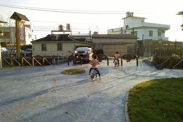 【苗栗/卓蘭】茵茵觀光果園