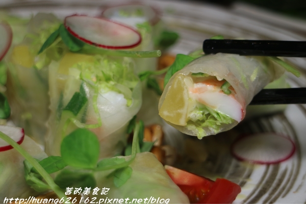 極鮮饌：【台北大安區】東區複合式創意料理『極鮮饌』激推 龍膽石斑魯肉飯、 蘿蔓龍膽石斑鬆、披著HAPPY的花枝、雪蛤香梨排骨湯、忠孝敦化站~