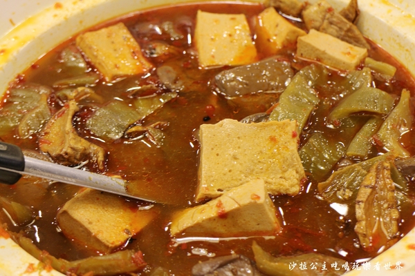 123自助式清粥小菜：三重‧蘆洲爆棚美食.100元吃到飽『123自助式清粥小菜-集賢二店』24小時想吃就可以去