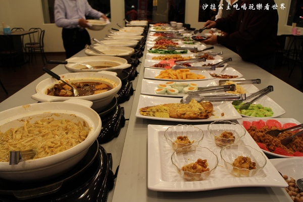 123自助式清粥小菜：三重‧蘆洲爆棚美食.100元吃到飽『123自助式清粥小菜-集賢二店』24小時想吃就可以去