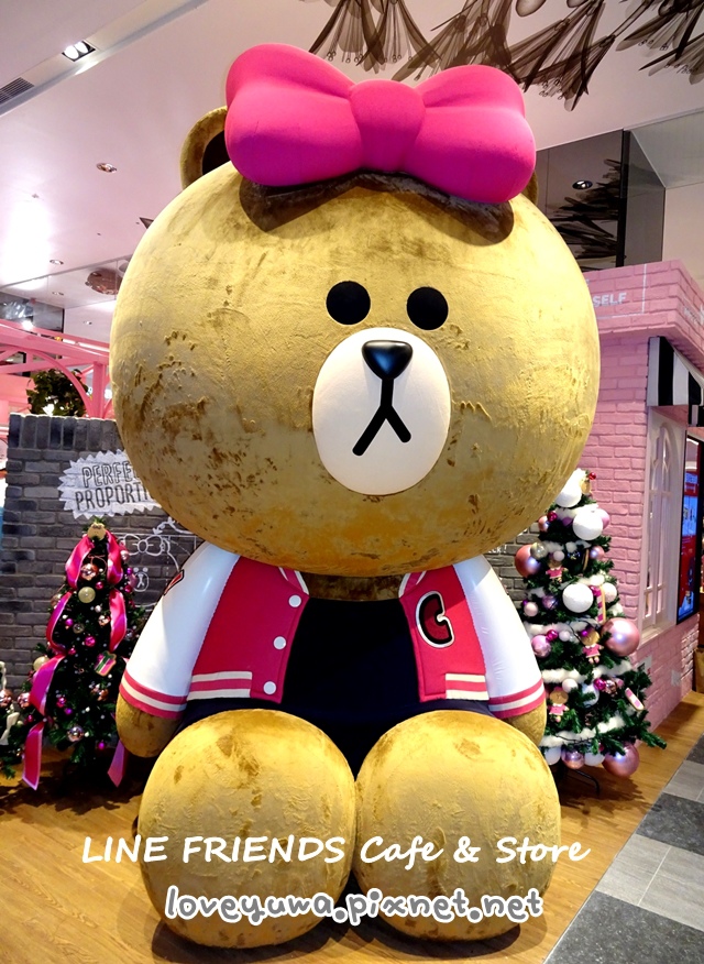 LINE FRIENDS CAFESTORE熊大妹妹CHOCO熊美