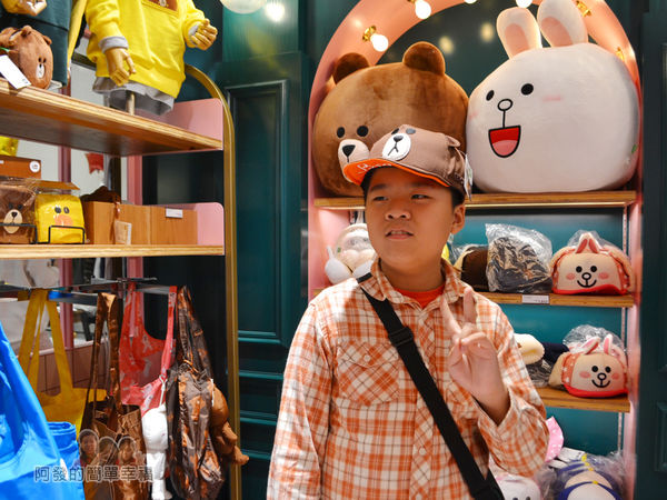 LINE專賣店22-熊大造型帽