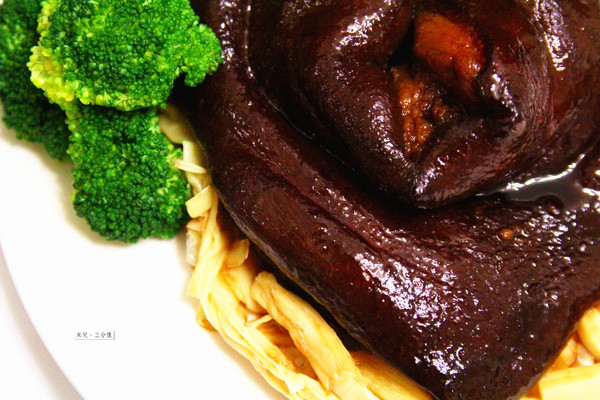 i3Fresh愛上新鮮:【宅配。方便料理包】 i3Fresh愛上新鮮 御皇花雕筍絲圓蹄 年菜靠這味 媽咪快樂 全家都快樂