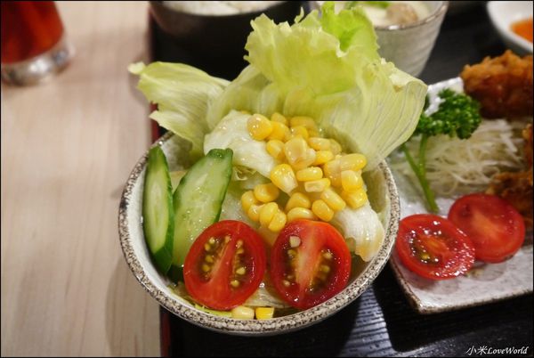 珍珍珍日式拉麵 南紡店P1640668_調整大小1.JPG