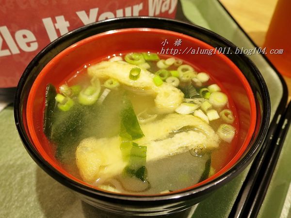 pepper lunch胡椒廚房(漢神巨蛋店)：Pepper Lunch胡椒廚房(漢神巨蛋店)        ..盡情揮灑DIY調出自己的美味~~