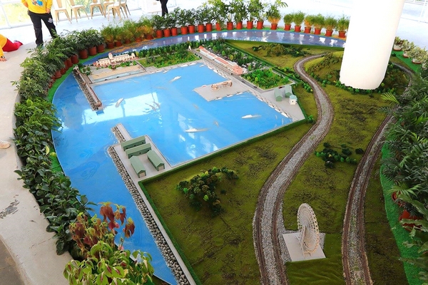 米田貢：【南投景點】埔里親子旅遊新景點米田貢~免門票入園/搭乘鐵道小火車/木製溜滑梯和沙坑/免費試吃整顆的米製水果酥