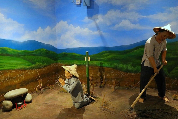 桃園市土地公文化館：【桃園景點】桃園市新景點~土地公文化館/好多種語音導覽跟互動遊戲/親子旅遊好去處/免費提供戲服來唱戲/廟宇建築及熱鬧的慶典活動