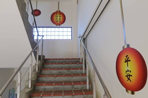 桃園市土地公文化館：【桃園景點】桃園市新景點~土地公文化館/好多種語音導覽跟互動遊戲/親子旅遊好去處/免費提供戲服來唱戲/廟宇建築及熱鬧的慶典活動