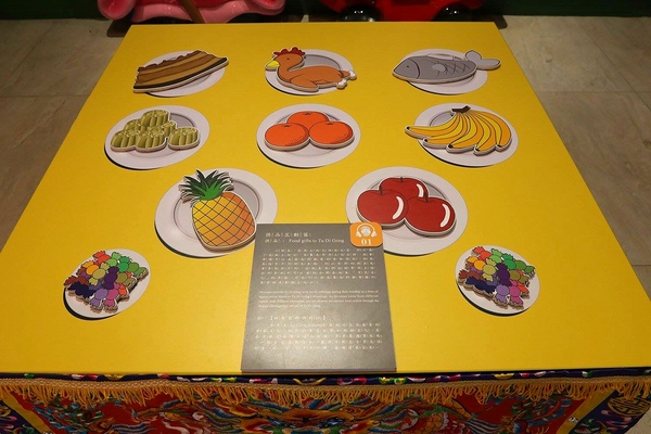 桃園市土地公文化館：【桃園景點】桃園市新景點~土地公文化館/好多種語音導覽跟互動遊戲/親子旅遊好去處/免費提供戲服來唱戲/廟宇建築及熱鬧的慶典活動