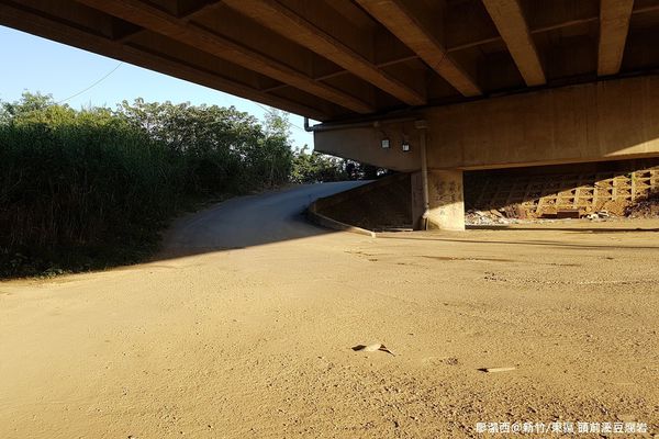 【新竹/東區】頭前溪豆腐岩