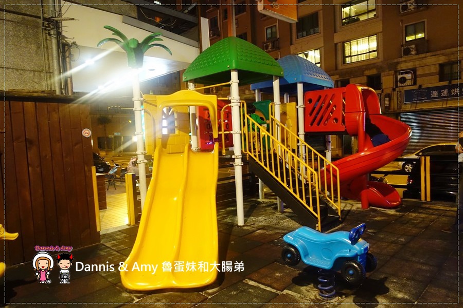 20161224《竹北餐廳》風尚人文咖啡館-竹北店 庭園複合式餐廳營業時間。新菜單。菜色推薦。兒童遊戲空間︱交流道新竹高鐵站附近~新竹跨年煙火秀預告(影片) (18).jpg