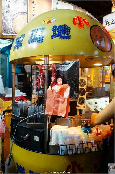 士林夜市:台北 捷運劍潭站 士林夜市吃透透~怎麼每道都會”爆”呢