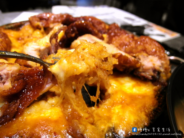 打啵G(台中大隆店)：〖台中│美食〗打啵G-台中大隆店 ❤ 超強韓流來襲~打啵G-台灣4號店於大隆路盛大開幕!!超澎派＂皇冠炸雞＂大隆店限定登場!!