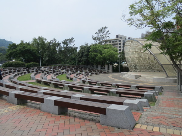 士林官邸:"士林官邸":奼紫嫣紅賞花趣