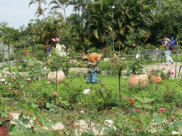 士林官邸:"士林官邸":奼紫嫣紅賞花趣