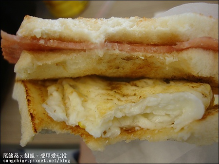 大胖碳烤三明治：［高雄鹽埕］大ㄎㄡ胖碳烤三明治。純樸碳烤飄香半世紀