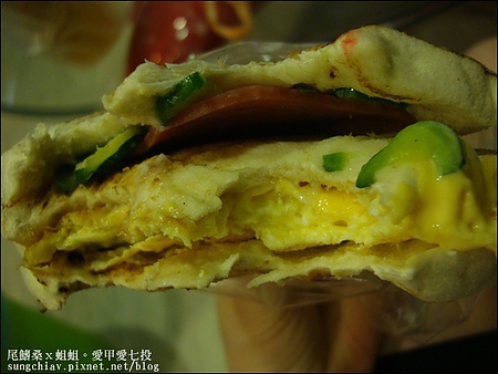 大胖碳烤三明治：［高雄鹽埕］大ㄎㄡ胖碳烤三明治。純樸碳烤飄香半世紀